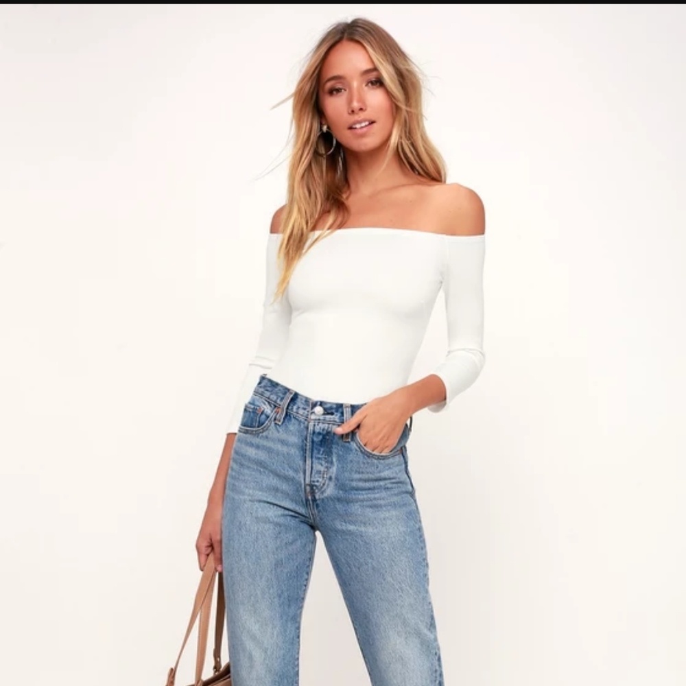 Lulu's like a bird off shoulder bodysuit